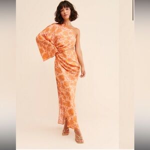 Jen’s Pirate Booty Aliana One-Shoulder Gown